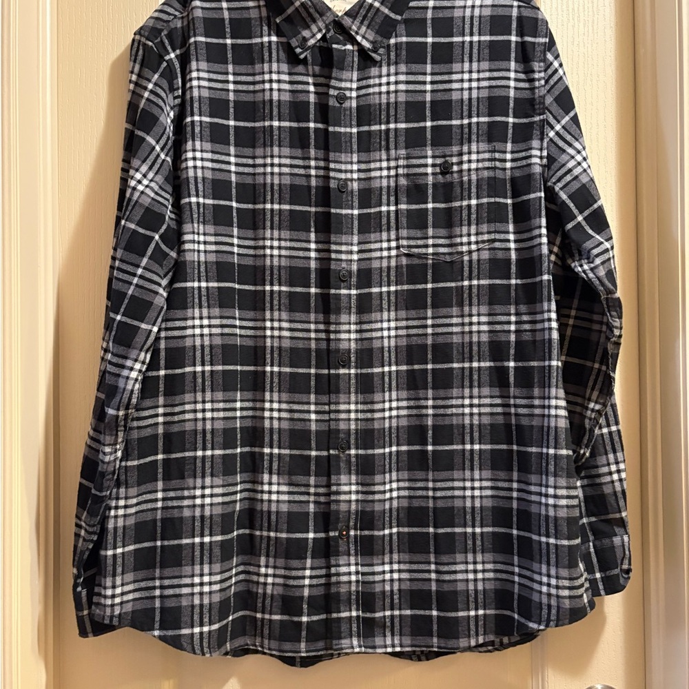 Weatherproof Black and White Checkered Shirt